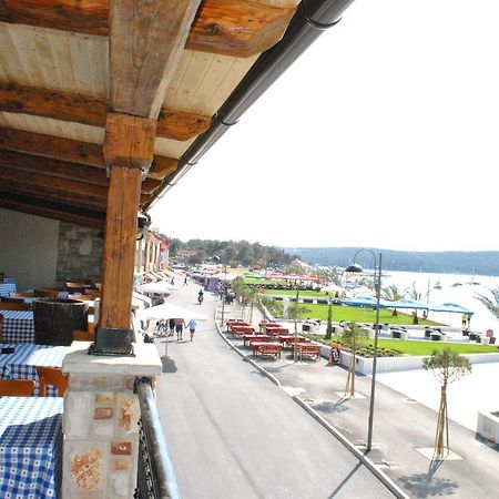 Guesthouse Promenade Медулин Екстериор снимка