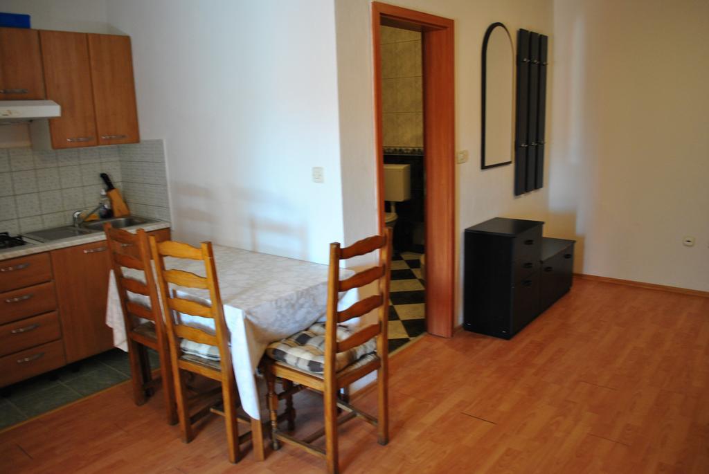 Guesthouse Promenade Медулин Стая снимка