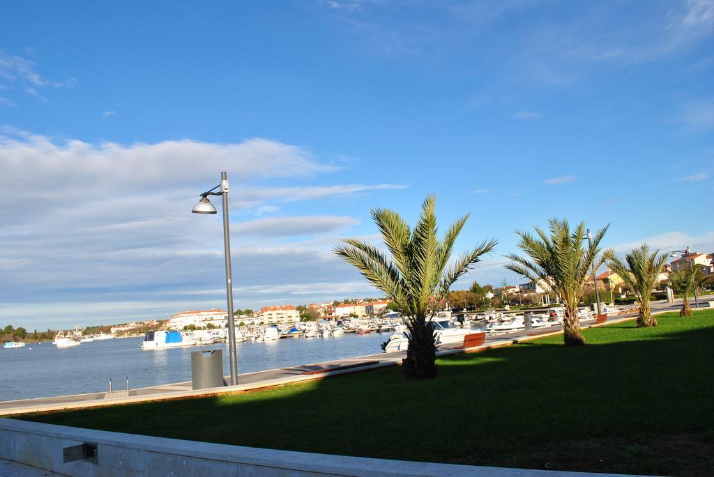 Guesthouse Promenade Медулин Стая снимка